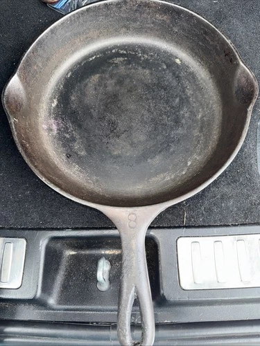 Wagner Ware Sidney O #8 1058 Z Cast Iron Skillet Double Spout