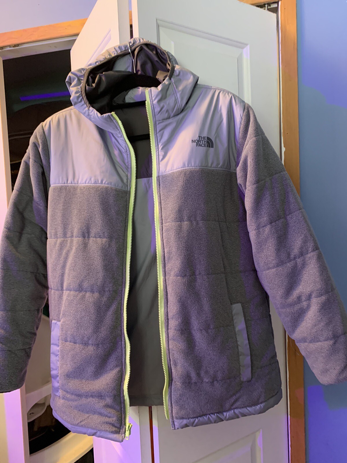 Northface Light Weight Jacket Med.size Reversible… - image 3