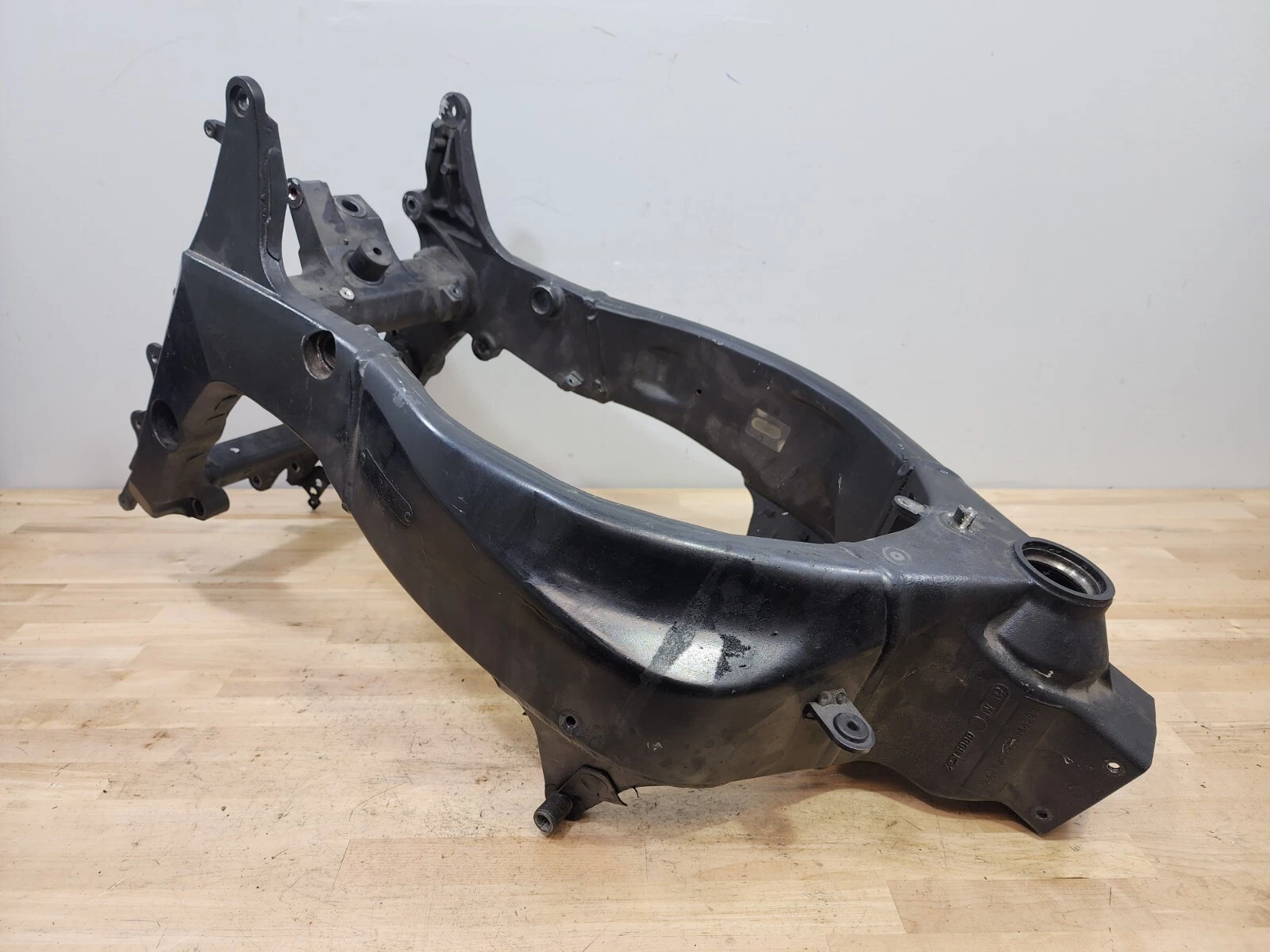 2005-2006 KAWASAKI NINJA ZX6R 636 STRAIGHT FRAME CHASSIS - 32160