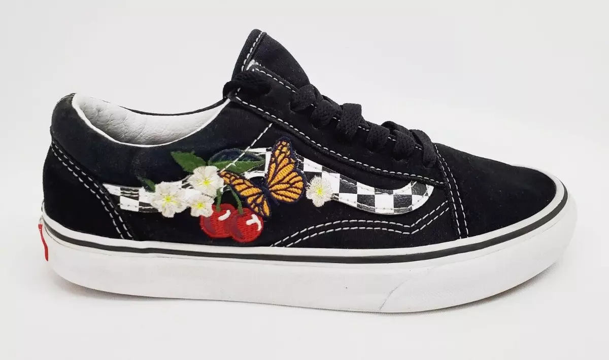 Butterfly and store cherry vans
