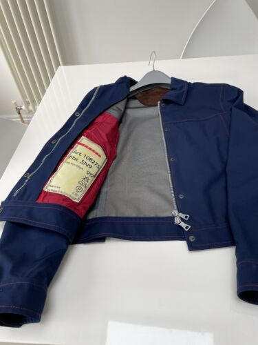 Prada Windbreaker/ Rain Jacket and Bucket Hat - Picture 8 of 13