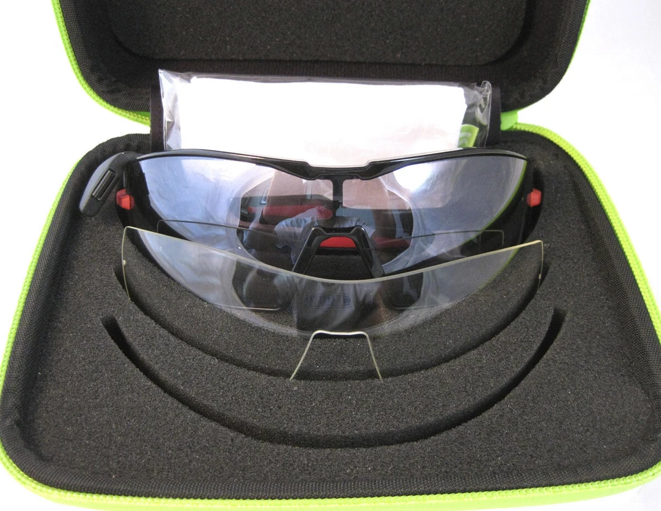 Gafas de sol abiertas para ciclismo KOO marco negro/rojo múltiples lentes Zeiss Foto 2 de 4