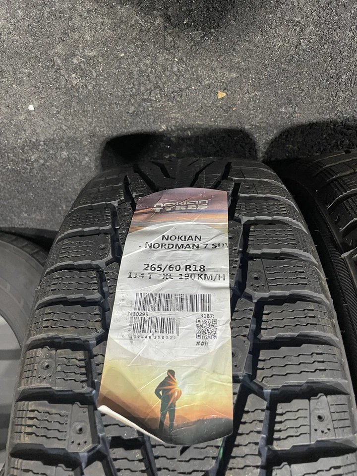 JUEGO NUEVO (4) Nokian Nordman 7 SUV Invierno Nieve Hielo 265/60R18 Tachonable GX460 Foto 2 de 4