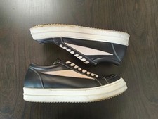 Mens Black Leather Low Top Sneakers Suede Acc...