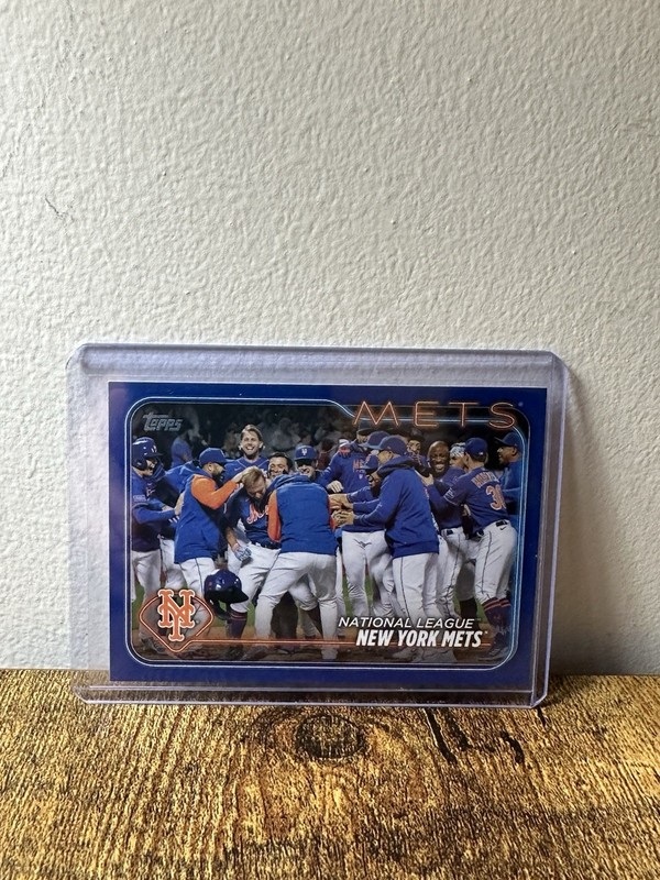 2024 Topps Series 2 New York Mets #557 Royal Blue Color Match