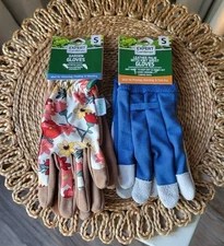 2 Pairs Expert Gardener Gloves Women's Size Small Gardening Gloves