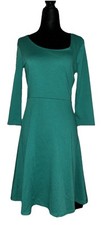 Old Navy Small Green Polyester/Rayon Long Sleeve Skater Knee Length  Dress