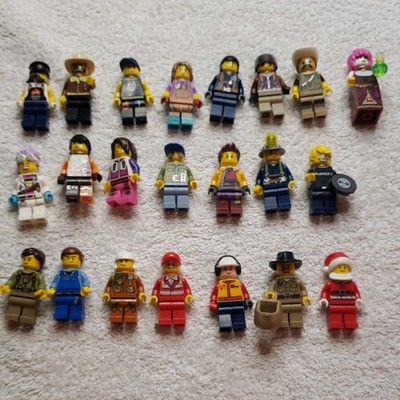 LEGO Assorted Minifigures Lot w/ Accessories Plastic Figures Age 5+
