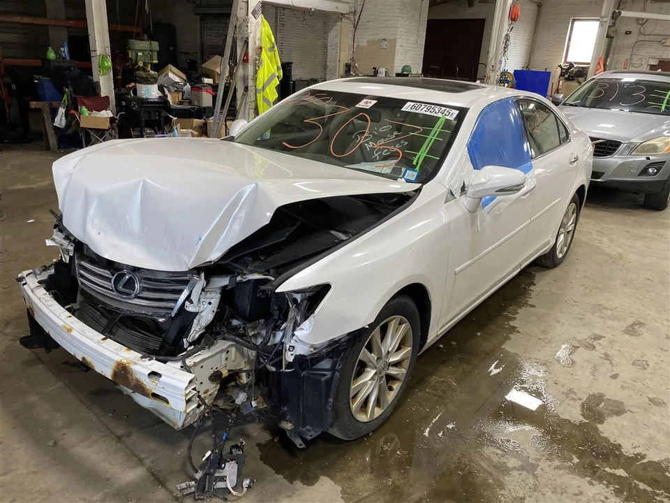 Tapa consola 2011 es350 1413130 Foto 2 de 4