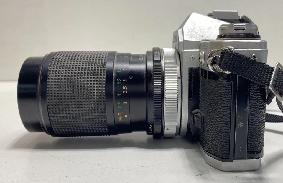 Cámara Canon AT-1 35mm SLR con Lente-PARA REPUESTOS O REPARACIÓN Foto 3 de 4