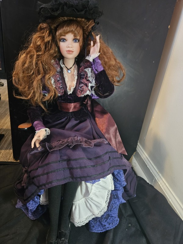 2003 Jan McLean CAMILLE 27”   PORCELAIN DOLL  FRENCH FLOOZY #5032 out of 7500