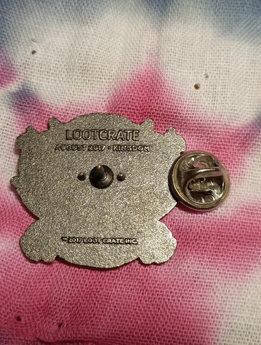 Crest Shield Pin By Lootcrate - Picture 2 of 3