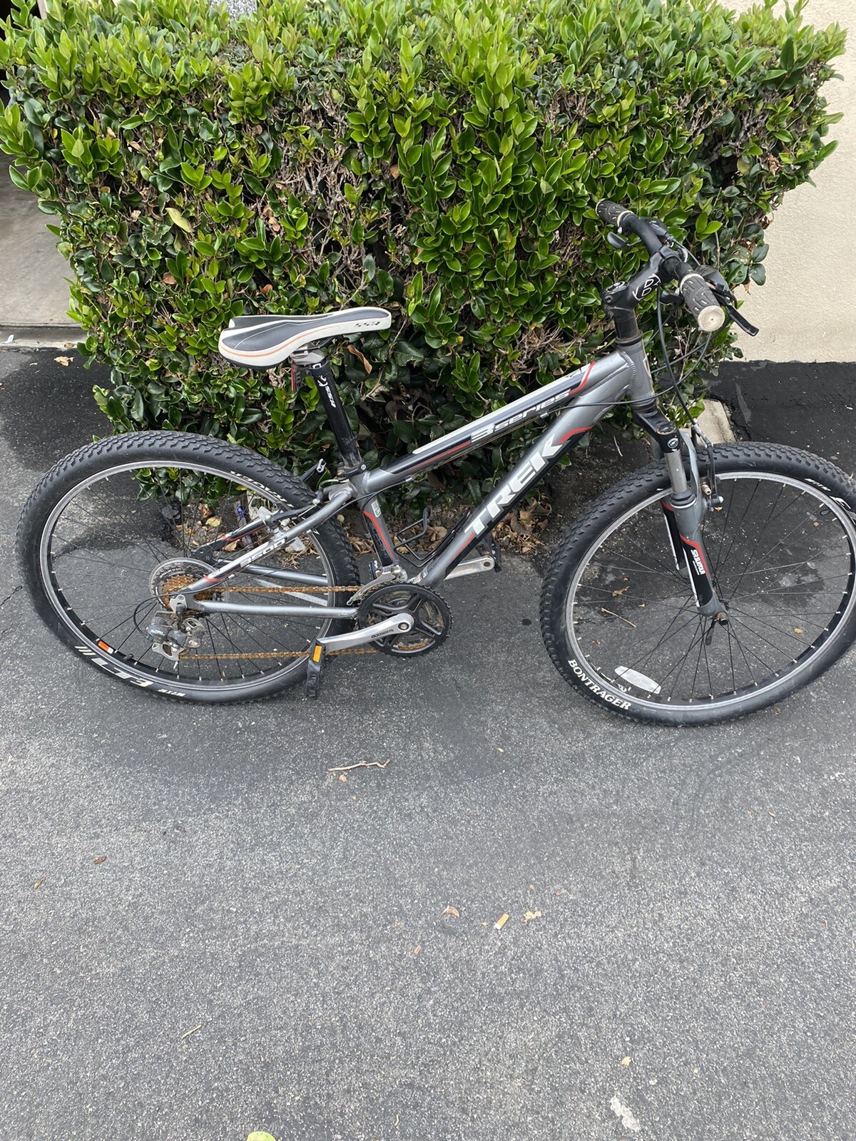 Local Pick Up Only Trek 3 Series 13” Mountain Bike