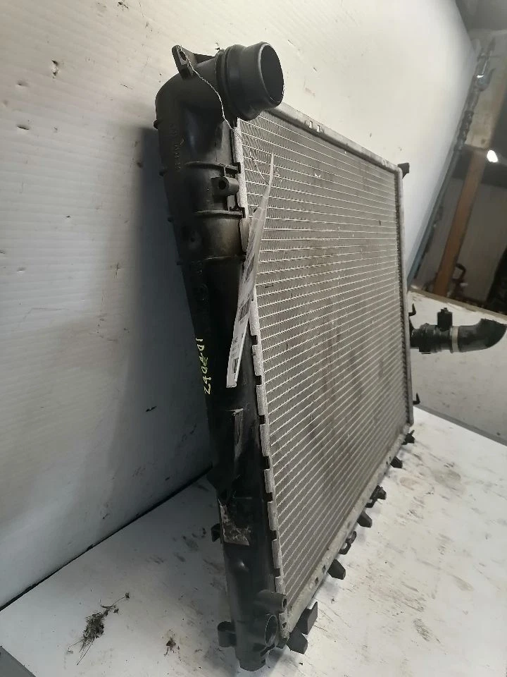Radiador Convertible M54 265S5 Motor Se Adapta 01-06 BMW 325i 1465122 Foto 3 de 4