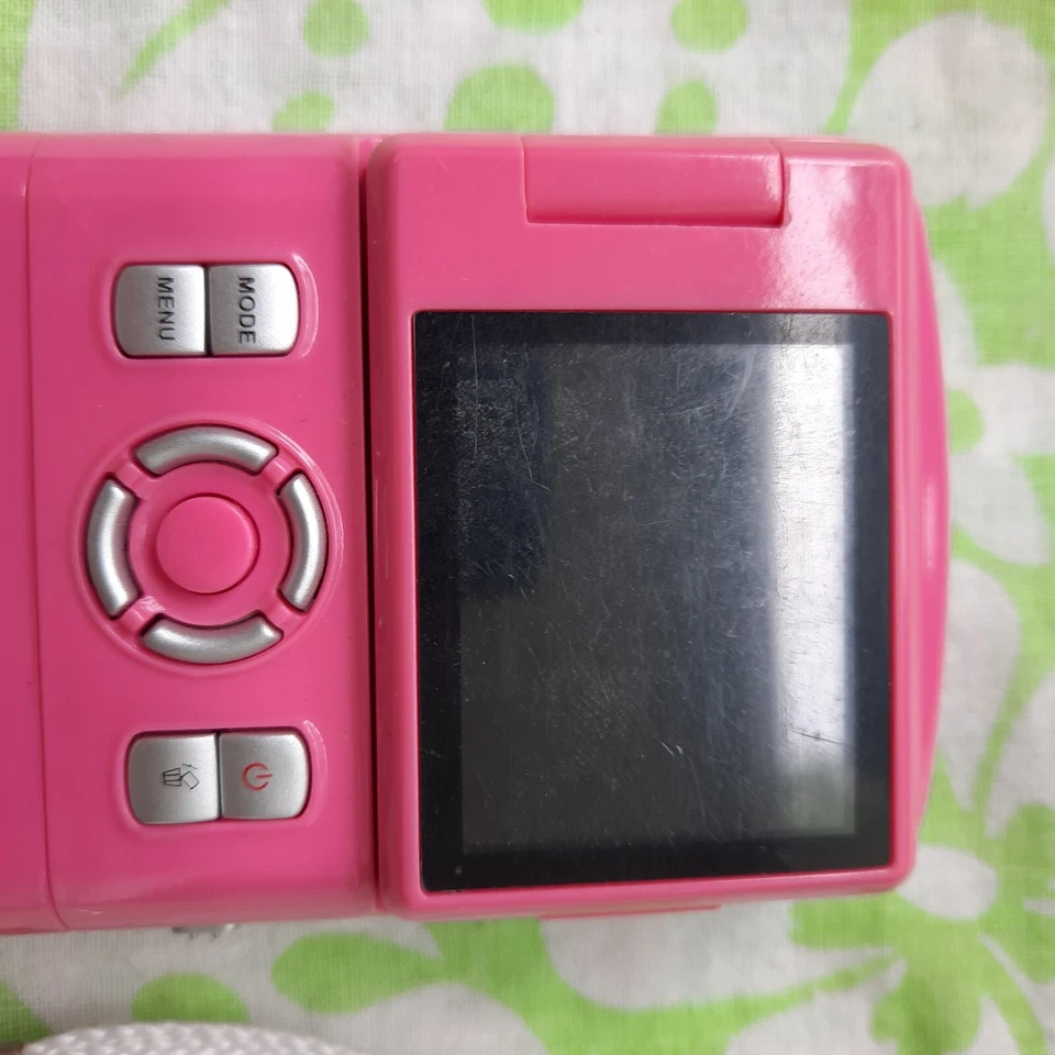 Hello Kitty Digital Camcorder Video Recorder Camera 2012 4x Zoom PARTS ONLY - Image 4 of 4
