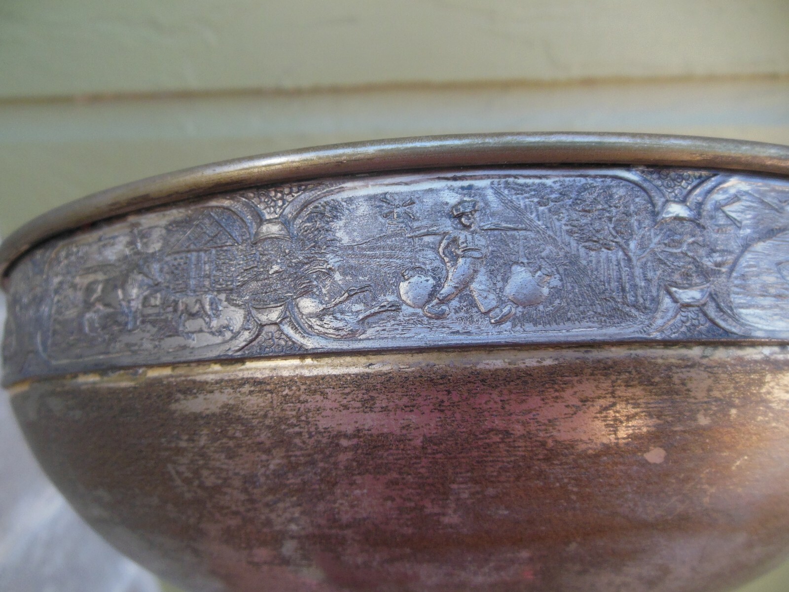 Vintage Sheffield Plate Compote Fruit Bowl Large Dutch Boy Girl Figural Scenes