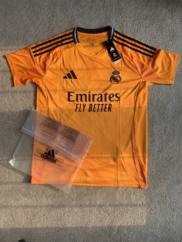 Real Madrid 2024-2025 Away kit