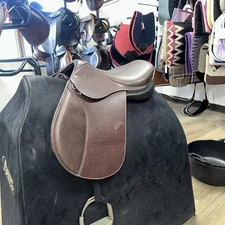 16” Beval Close Contact English Jumping Saddle Sf Mw 