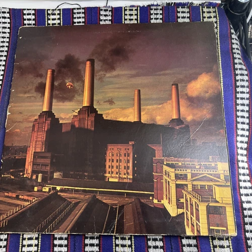 Original 1977 1st Press Pink Floyd "Animals" LP - Columbia Records (JC-34474)