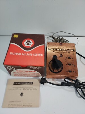 Vintage MRC 500 Throttle Pack AC/DC HO Scale Model Train Hobby Transformer U.S.A