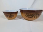 Vintage Pyrex Old Orchard set - 401 1-1/2 Pint + 403 2-1/2 Quart mixing bowls
