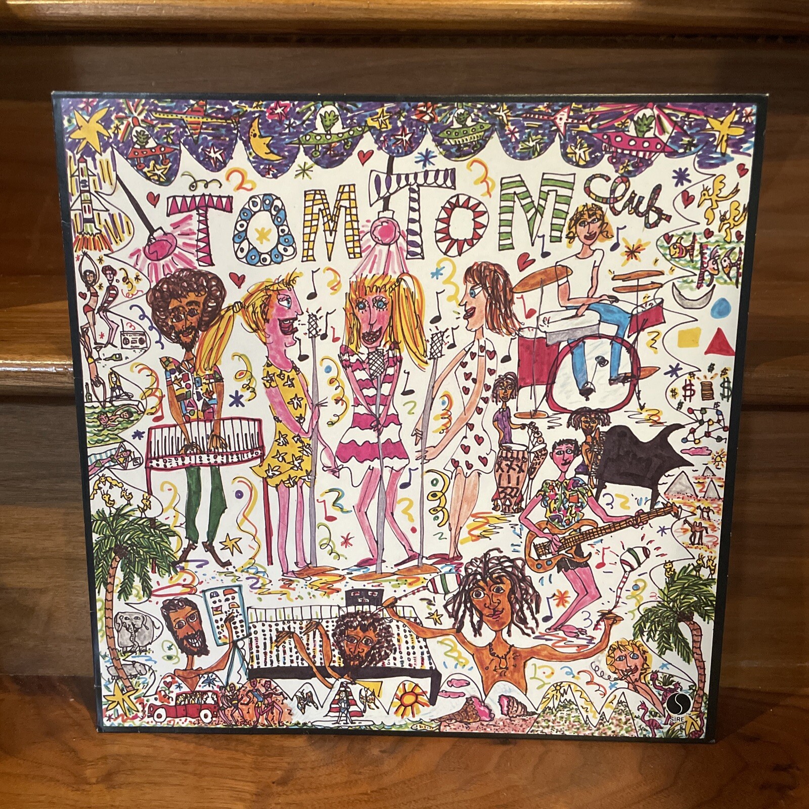 TOM TOM CLUB S/T SIRE P11128 JAPAN VINYL LP