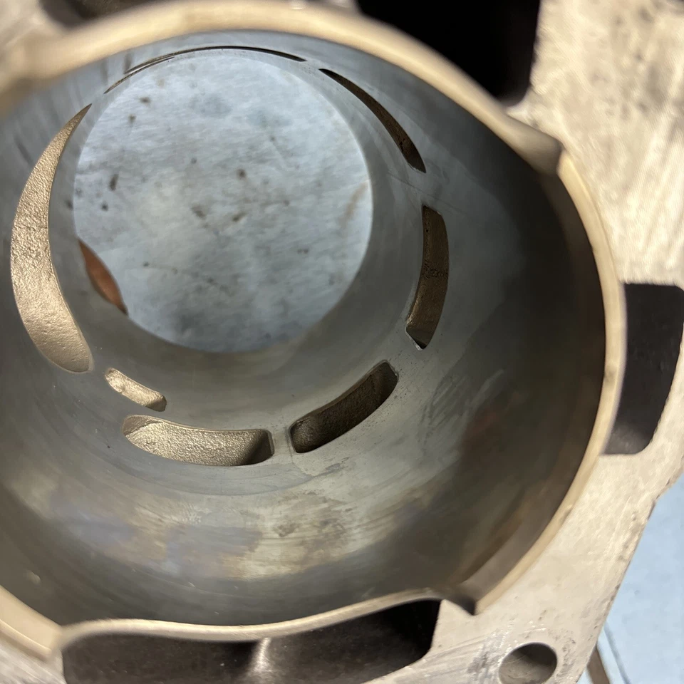 1999 - 2001 Polaris XC SP Classic RMK SKS 700 cylinder Jug Good Foto 4 de 4