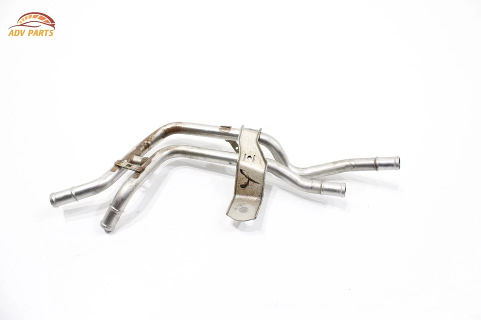 Toyota Tundra 2010-2019 motor de 4,6 L por paso manguera de agua tubo OEM Foto 2 de 4