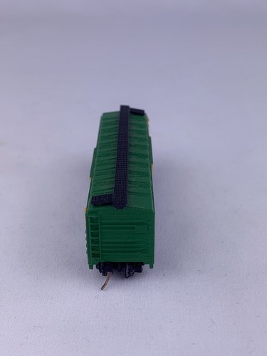 MRC # 7073 Chicago & North Western CNW 14373 Live Stock Car N Scale Case - Picture 5 of 9