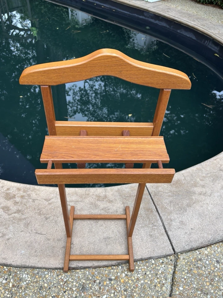 MCM Mobler Dinamarca Danés Mediados del Siglo XX Moderno Teca Vintage Traje Valet Foto 3 de 4