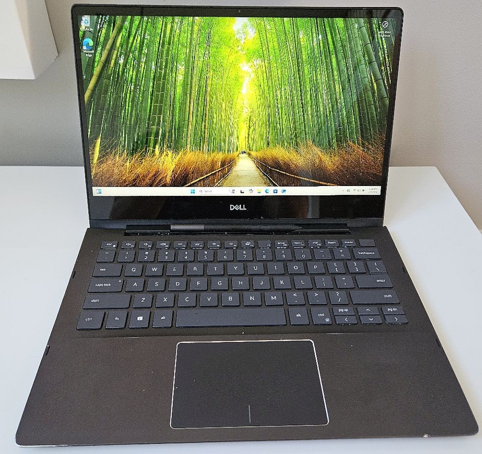 Dell Inspiron 7391 2-in-1 13-inch i7-10510U 4K TOUCH STYLUS
