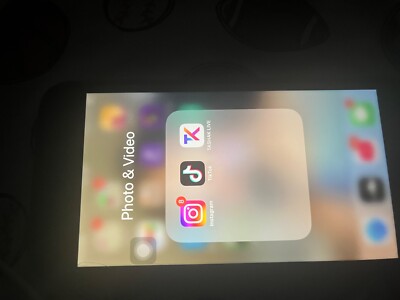 Apple iPhone 8 Plus - 64GB -unlocked-grey-TicTok Installed
