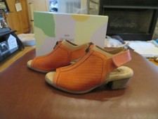NWT Womens Ginger Spice Earth Origins Marietta Mareen Heels, Size 9.5