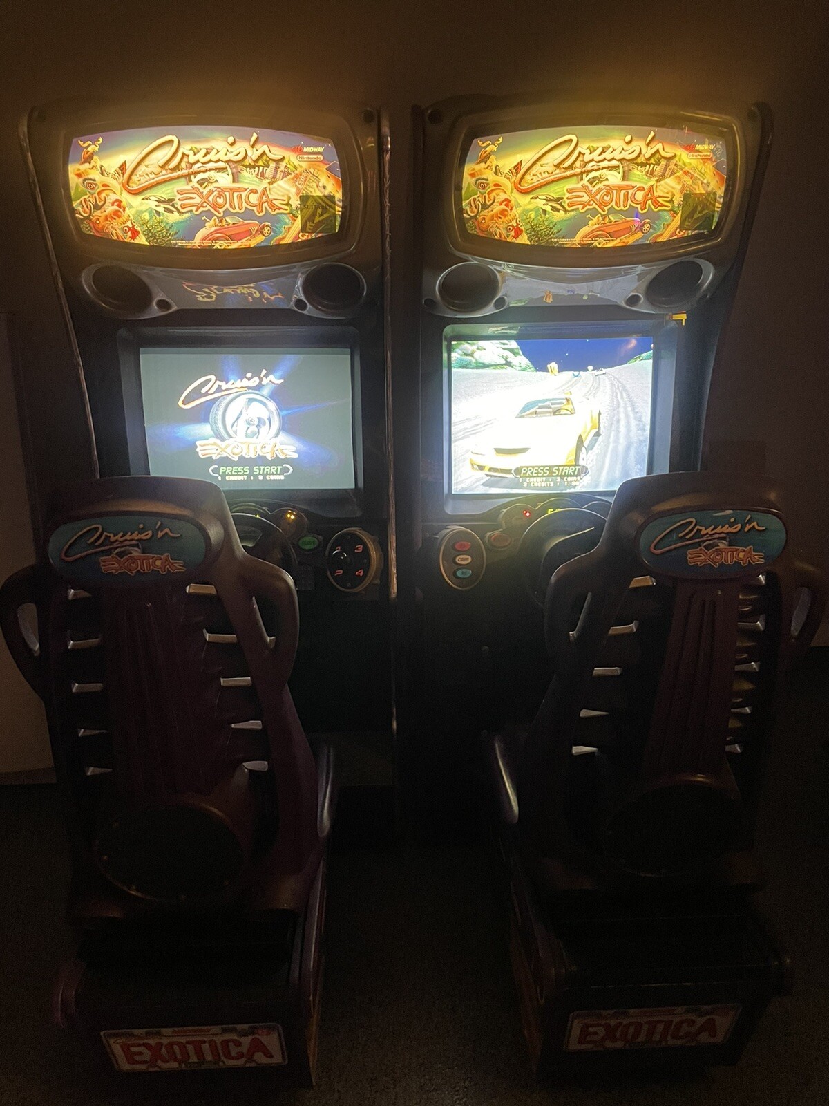 Midway Cruis'n Exotica Arcade Driving Video Game Machine for Sale