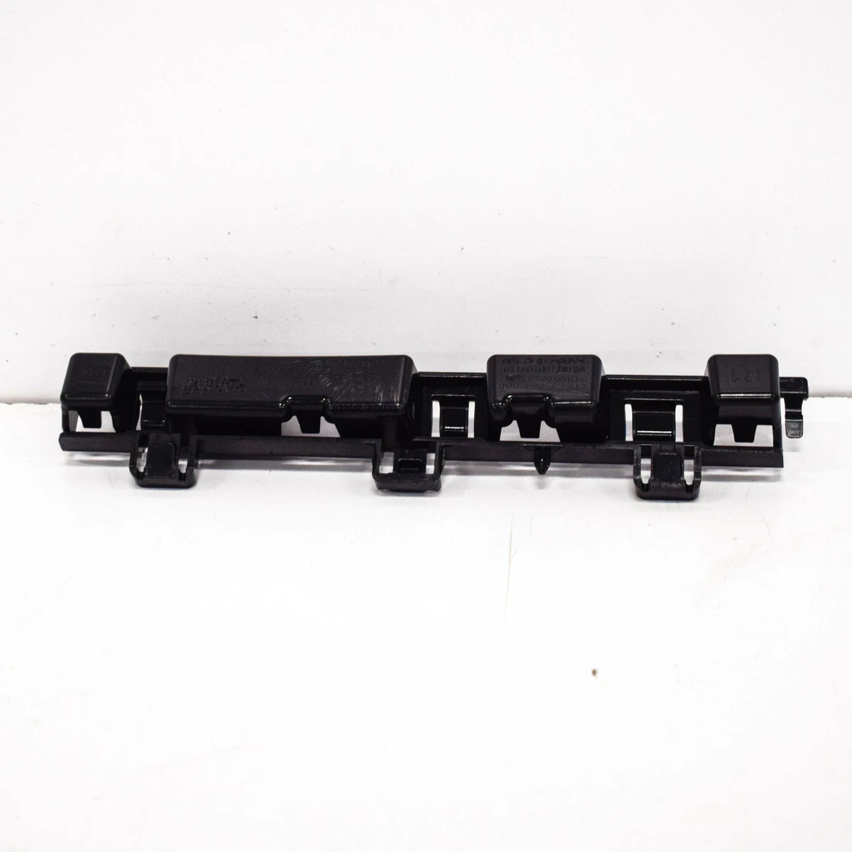 NEW BMW 3 F34 DOOR SILL SUPPORTING LEDGE RIGHT 51777294888 7294888 