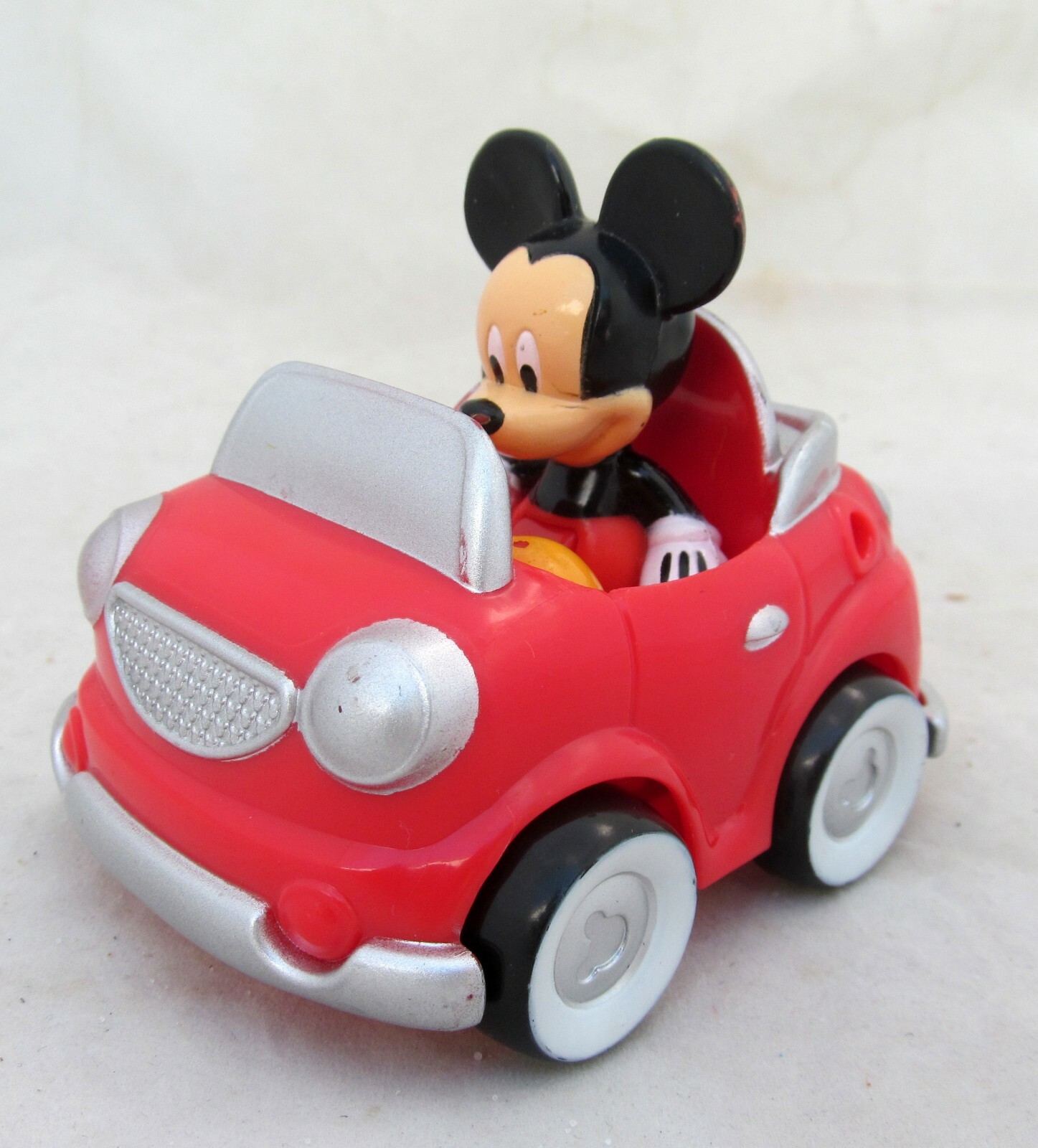 mickey mouse toy car