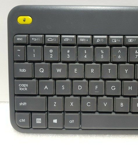 Logitech 400 Plus Keyboard Wireless Black 820-007376 USB Receiver Untested As-Is - Picture 2 of 9