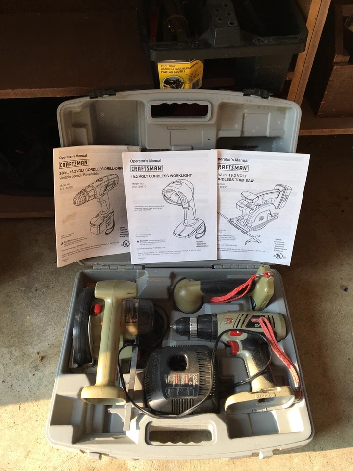 Craftsman 75th Anniversary Special Edition 19.2V Cordless Saw and Drill Set - Image 2 of 4