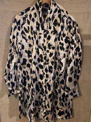 backless shift dress