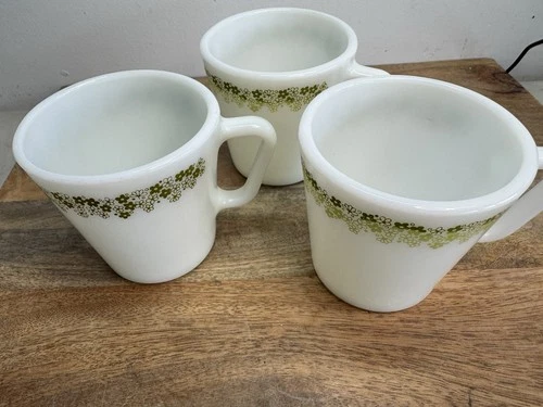 Vintage Pyrex Coffee Mugs Crazy Daisy Spring Blossom Set of 3 Green White Cups