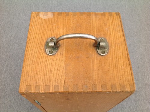 Research Mark XI V Microscope, Model No. 1933, AS IS - Picture 21 of 22