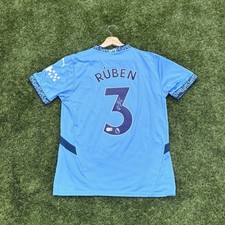 R&uacute;ben Dias Signed Manchester City Shirt | Beckett Authenticated