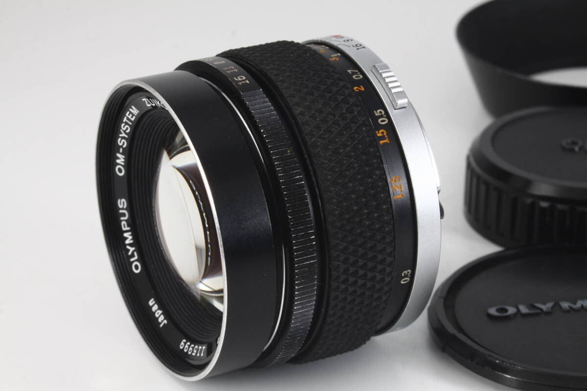 OLYMPUS ZUIKO MC AUTO-W 35ｍｍ F2 Olympus 35mm f2 Zuiko MC Auto-W Lens for OM | Blue Moon Camera