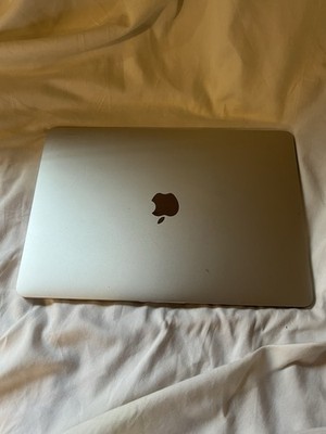 Apple MacBook Pro 13'' 2018 A1989 i5-8259U 2.30GHz 8 GB RAM 256 GB SSD Iris Plus