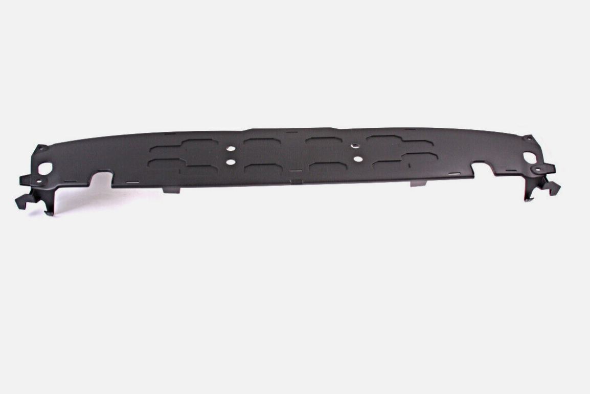 NOUVEAU CACHE-CALANDRE DE RADIATEUR AUDI RS3 8V5807217C