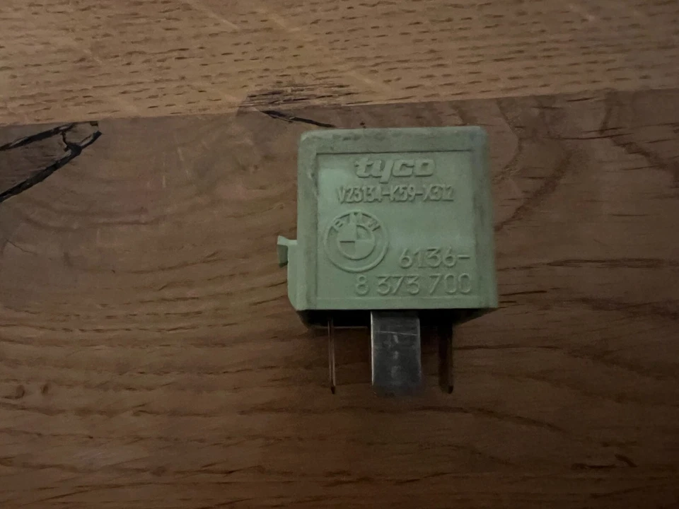 🔹MINI Mini Cooper S relè verde chiaro 👍OFFERTA TOP⭐⭐⭐⭐ 6136-8373700 - Immagine 2 di 4