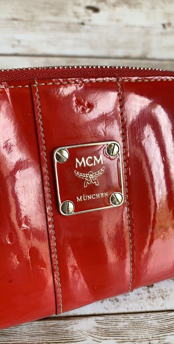 mcm 財布 Authentic MCM Red Patent Leather Bifold Zip Around Wallet W