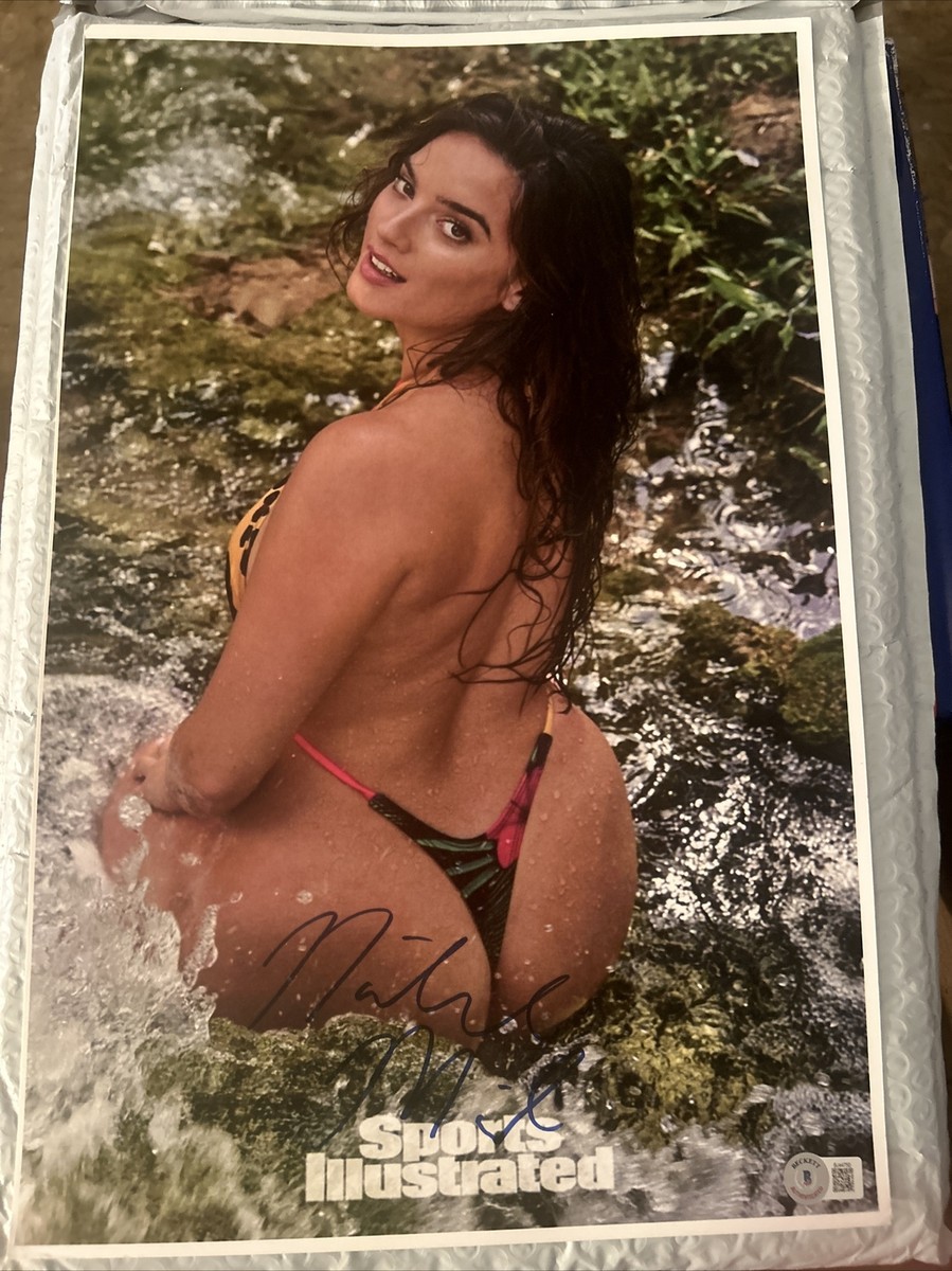Natalie Mariduena Signed Sports Illustrated Swimsuit Photo COA