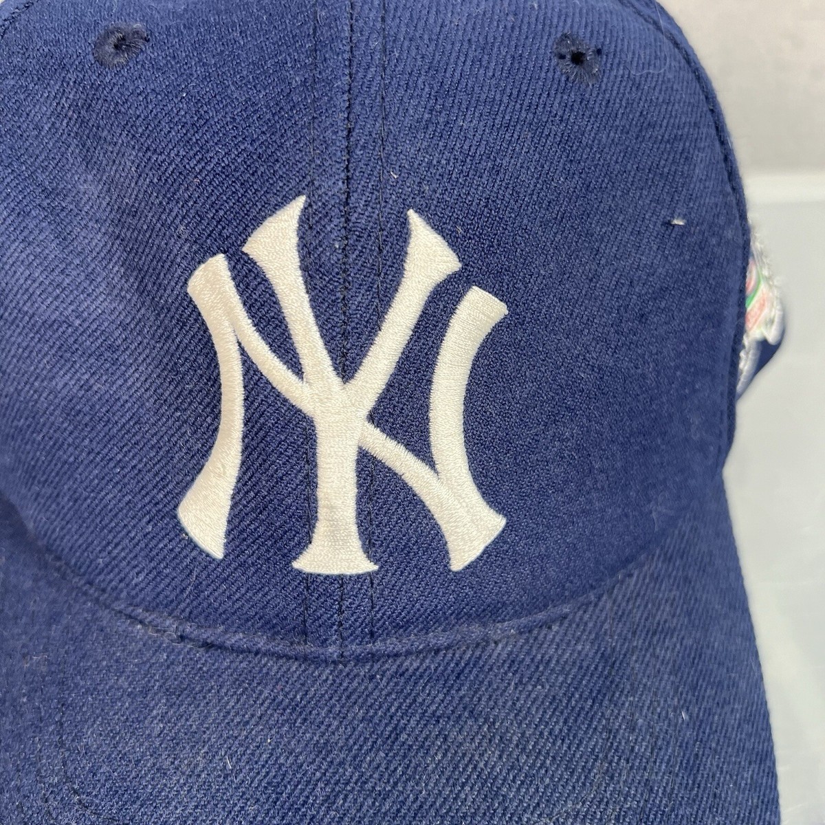 Vintage New York Yankees 96 98 99 2000 World Series Snapback