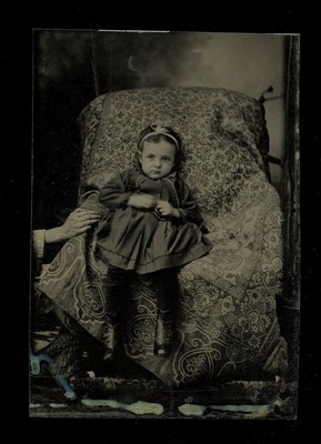 hidden mother creepy disembodied reaching hand  tintype photo unusual Antiques